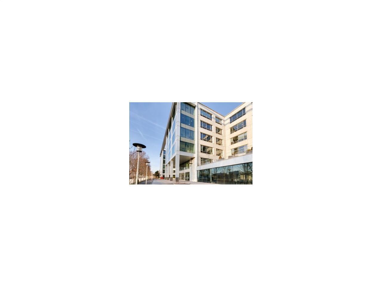 163 Quai Aulagnier, Asnières-sur-Seine to rent Building Photo- Image 1 of 16