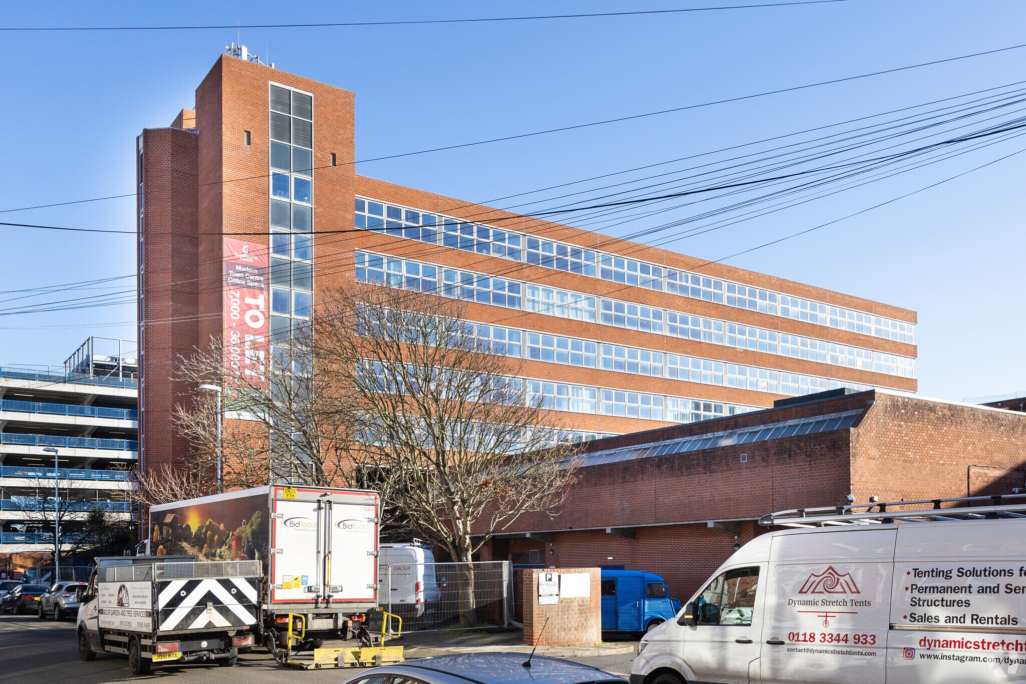 Chatsworth Rd, Worthing to rent Primary Photo- Image 1 of 3