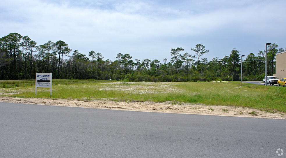 138 Alf Coleman Rd, Panama City Beach, FL for sale - Primary Photo - Image 1 of 1