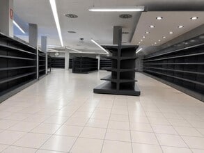 Retail in San Sebastián de los Reyes, Madrid to rent Interior Photo- Image 2 of 5