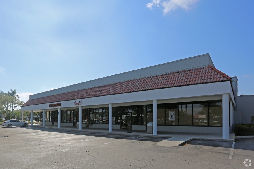 4200-4242 Northlake Blvd, West Palm Beach, FL to rent - Building Photo - Image 2 of 12