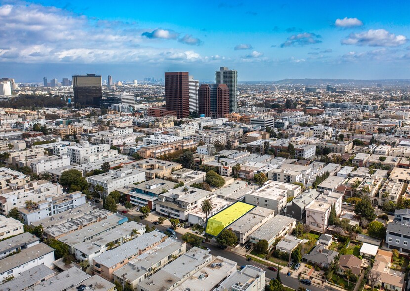 11948 Darlington Ave, Los Angeles, CA for sale - Building Photo - Image 3 of 9