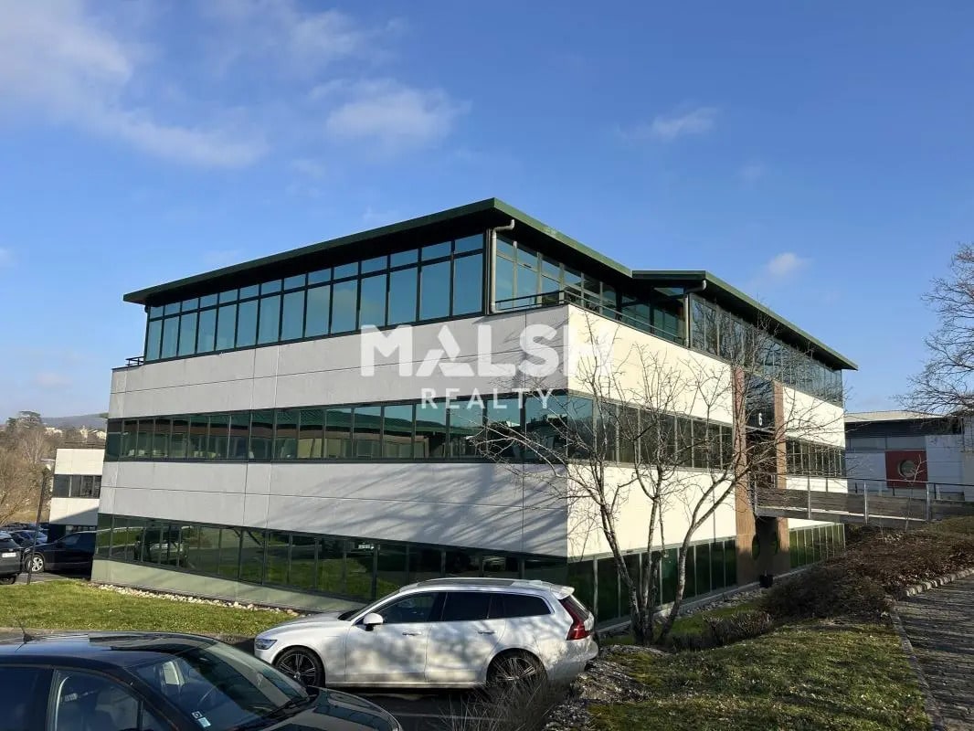 Office in Lissieu for sale Building Photo- Image 1 of 5