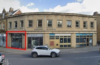 3 Market Sq, Crewkerne to rent Building Photo- Image 2 of 3