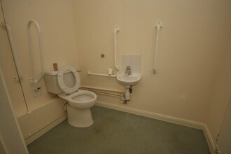 124 London Rd, Kings Lynn for rent Interior Photo- Image 2 of 8