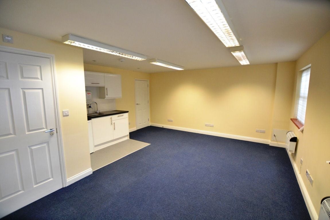 11 Wellington St, Luton to rent Interior Photo- Image 1 of 3