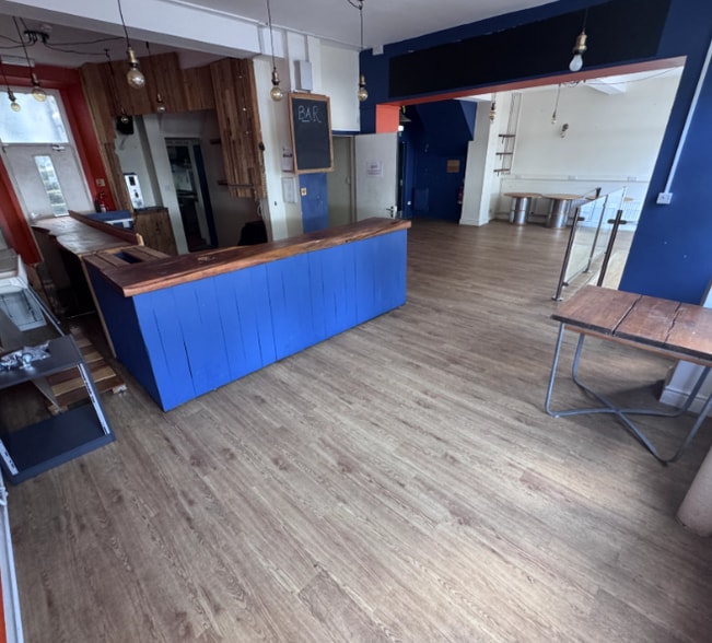 644-646 Mumbles Rd, Swansea for sale - Interior Photo - Image 1 of 6
