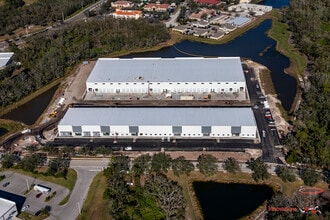 3025 Lakewood Ranch Blvd, Bradenton, FL to rent Building Photo- Image 2 of 5