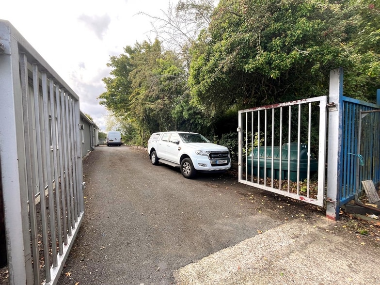 Old Church Rd, East Hanningfield to rent - Building Photo - Image 3 of 5