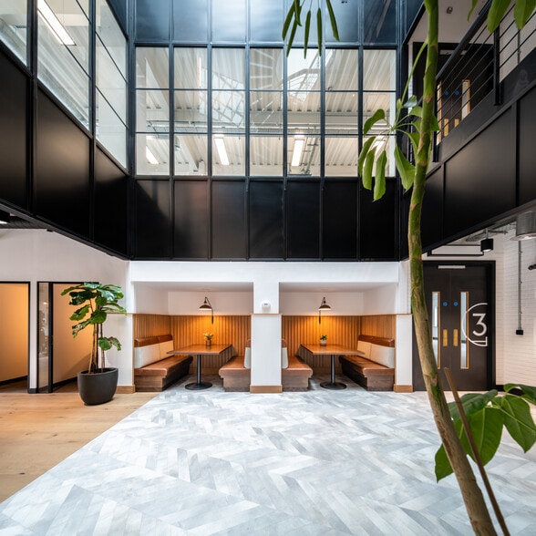 10 Dumfries Pl, Cardiff to rent - Interior Photo - Image 3 of 23