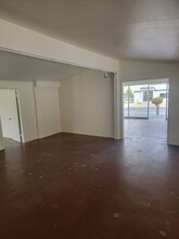 400 W Coast Hwy, Newport Beach, CA for rent Interior Photo- Image 1 of 12