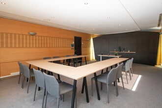 55 Avenue De Colmar, Rueil-Malmaison to rent Interior Photo- Image 2 of 5