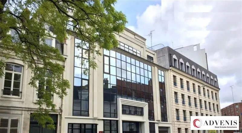 Office in Lille to rent - Building Photo - Image 1 of 8