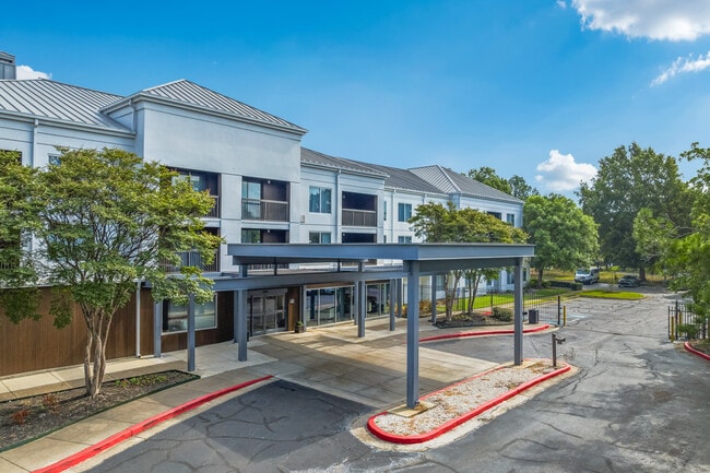 More details for 3076 Kirby Pky, Memphis, TN - Hospitality for Auction