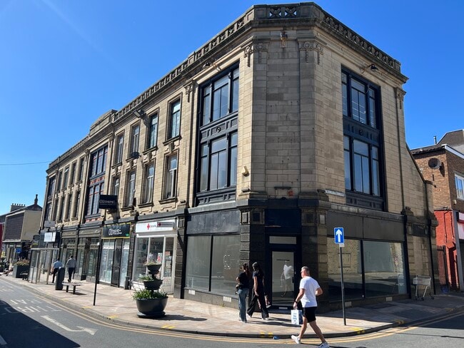 More details for 117 St James St, Burnley - Retail to Rent