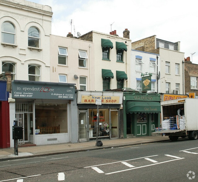 127 Roman Rd, London for sale - Primary Photo - Image 1 of 1