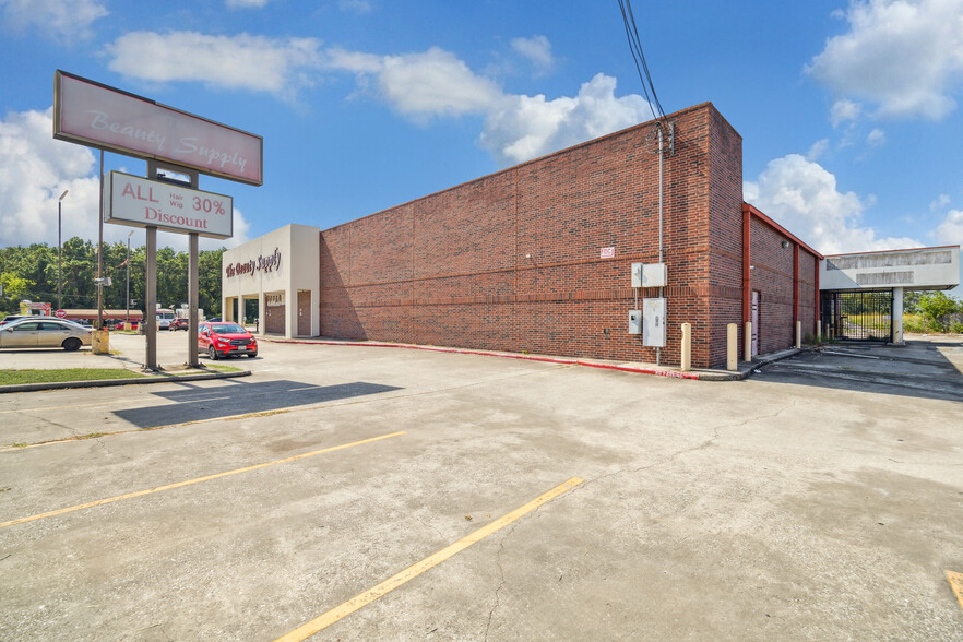 13606 Kuykendahl Rd, Houston, TX for sale - Building Photo - Image 2 of 7