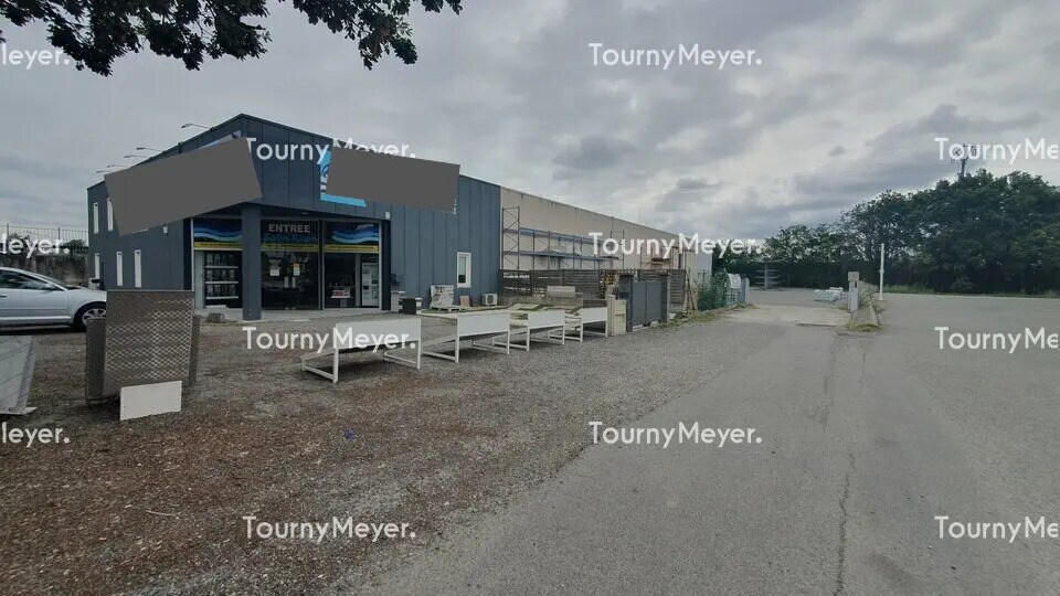 Light Industrial in Portet-sur-Garonne to rent - Building Photo - Image 2 of 12