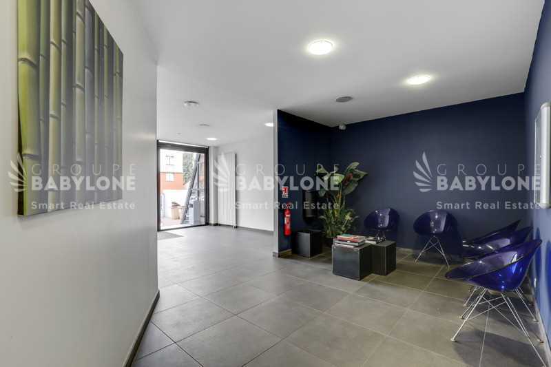130 Rue De Normandie, Courbevoie to rent - Lobby - Image 1 of 8