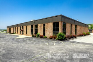 More details for 10111 Sweet Valley Dr, Valley View, OH - Industrial for Rent