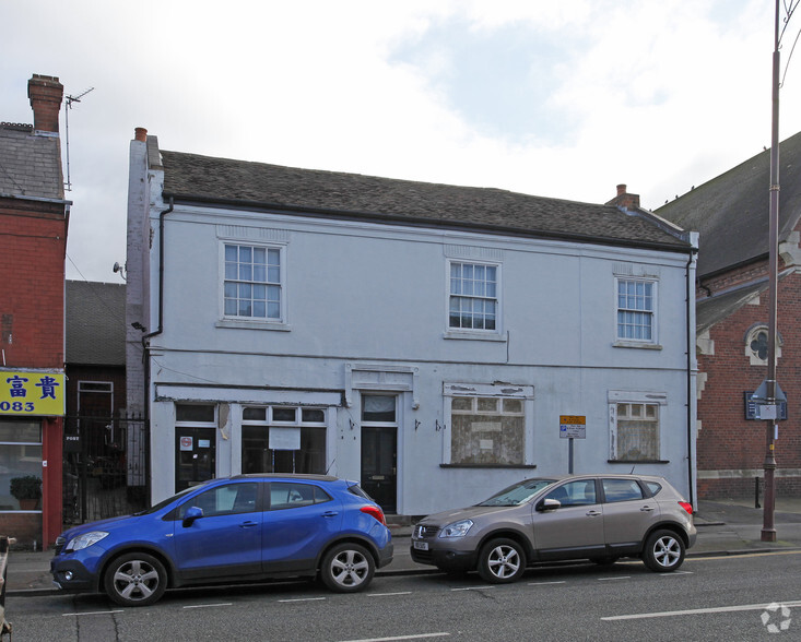 30-32 High St, Brierley Hill for rent - Building Photo - Image 2 of 2