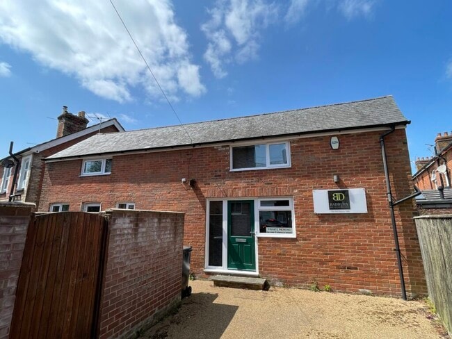 More details for 68B Grove Rd, Wimborne - Office to Rent