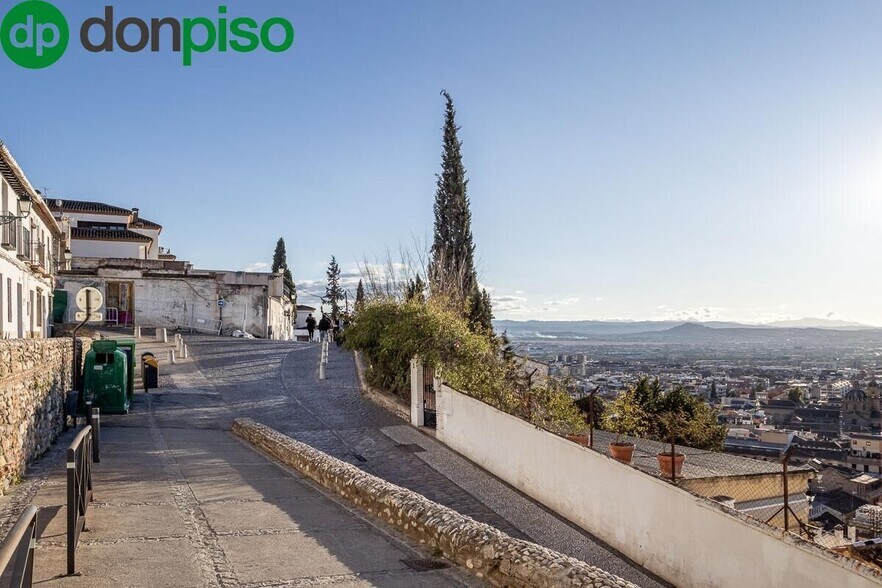 Carril de la Lona, 16, Granada, Granada for sale - Building Photo - Image 3 of 19