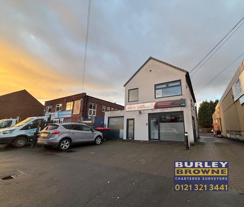 21 Gate Ln, Sutton Coldfield to rent Building Photo- Image 1 of 2