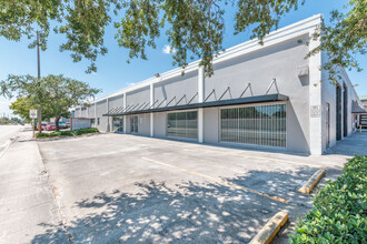 3501-3531 NW 19th St, Fort Lauderdale, FL for rent Building Photo- Image 2 of 17