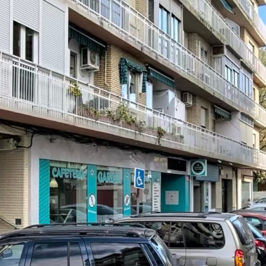 Úbeda, JAE 23400 - Unit - -  - Interior Photo - Image 2 of 3