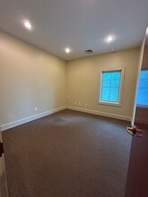 111 Columbia Ave, Chapin, SC for rent Interior Photo- Image 2 of 4