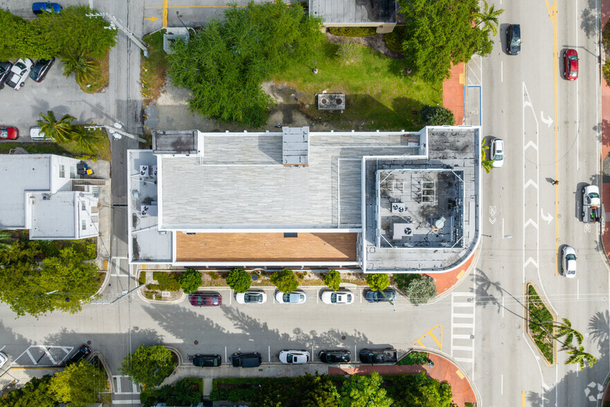 1400 Alton Rd, Miami Beach, FL for rent - Aerial - Image 3 of 53