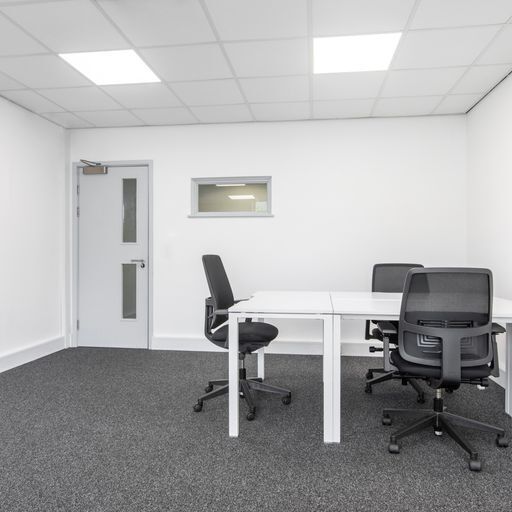 Andersons Rd, Southampton to rent Interior Photo- Image 1 of 7