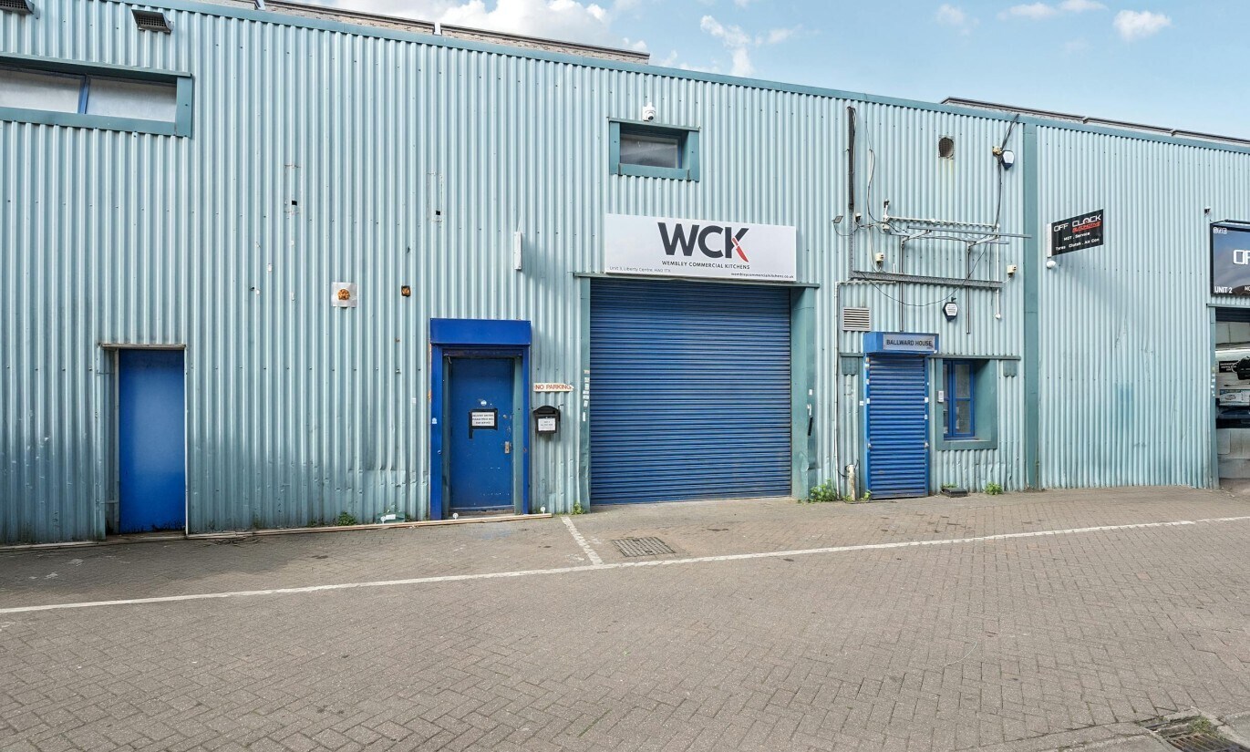 Mount Pleasant, Wembley to rent Building Photo- Image 1 of 3