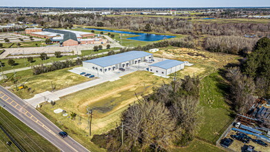 11050 Mahaffey Rd, Tomball, TX - AERIAL  map view