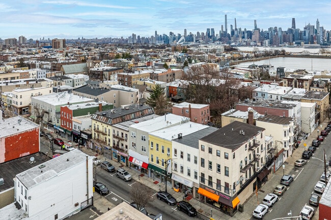 More details for 2004-2006 Bergenline Ave, Union City, NJ - Build-to-Rent for Auction