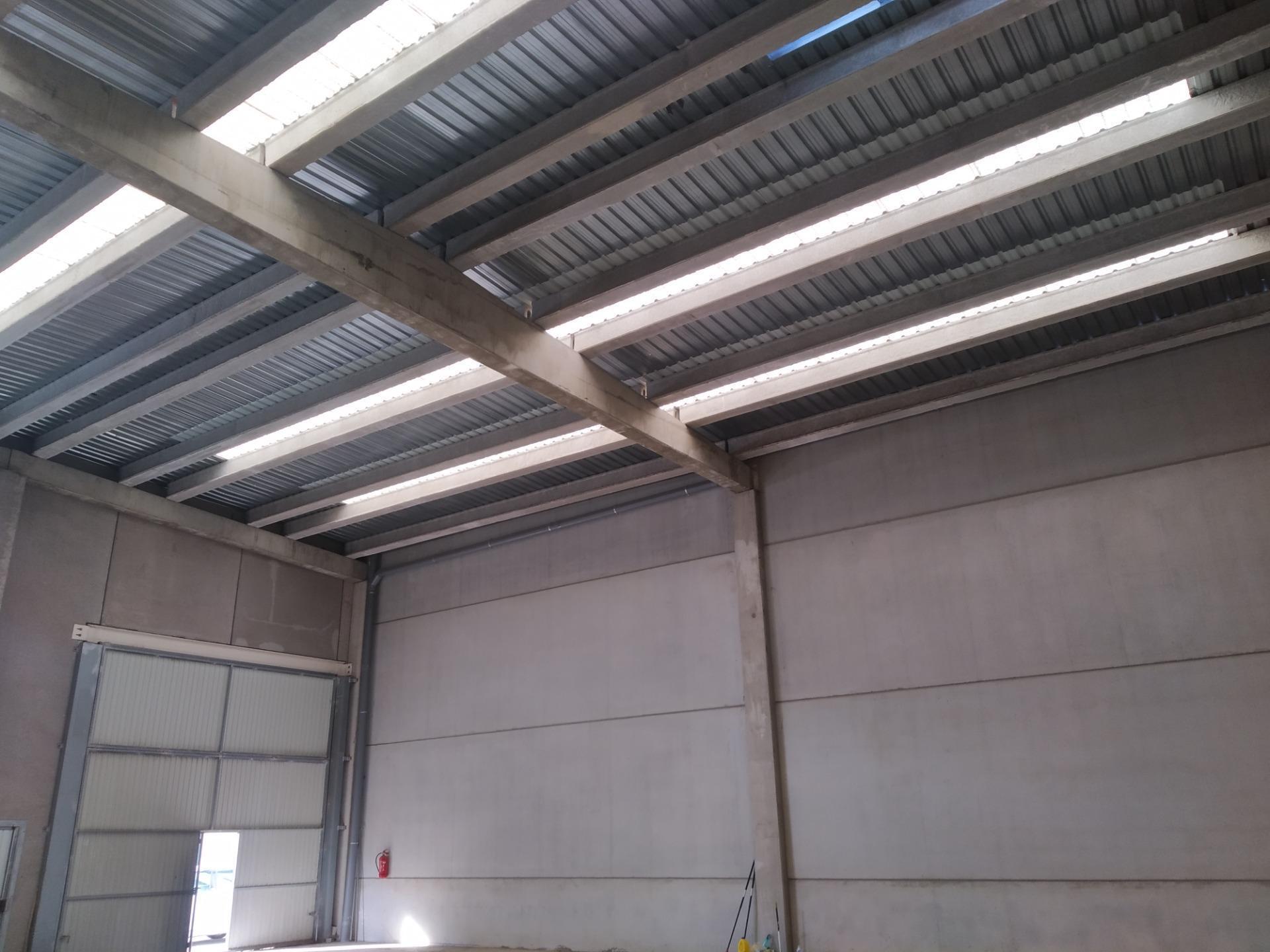 Industrial in Riba-roja de Túria to rent Interior Photo- Image 1 of 7