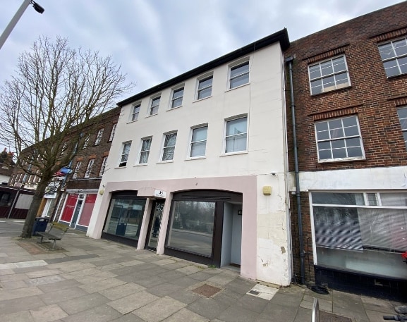 45 High St, Kingston Upon Thames to rent - Building Photo - Image 1 of 1