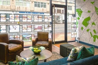 109 London Rd, Morden to rent Interior Photo- Image 2 of 5