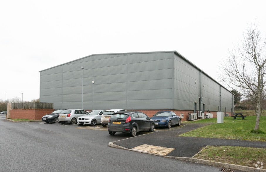 Foxcote Ave, Bath for sale - Building Photo - Image 3 of 12