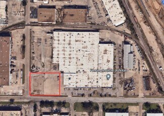 More details for 1000 W Crosby Rd, Carrollton, TX - Land for Rent