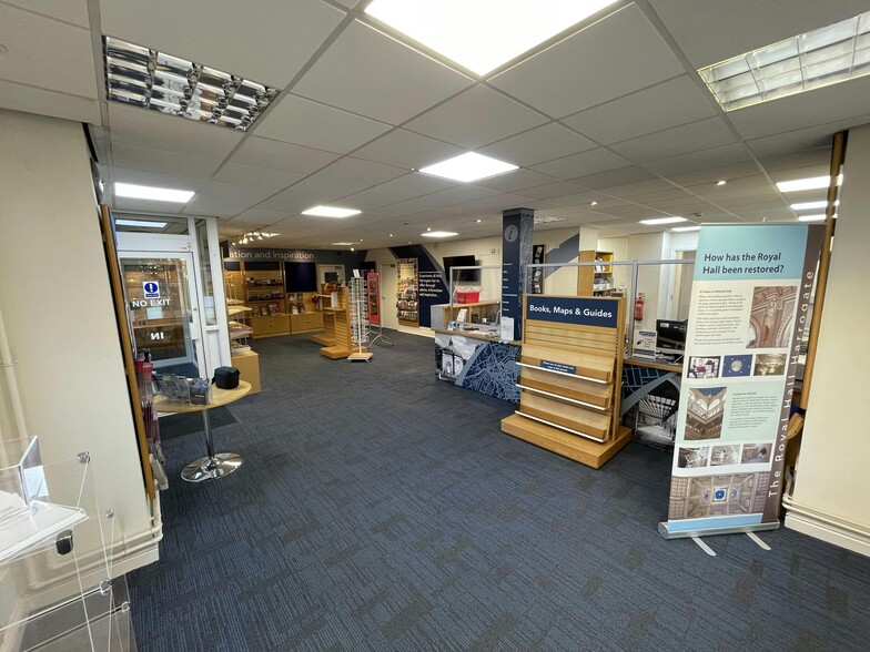 Crescent Rd, Harrogate to rent - Interior Photo - Image 3 of 6