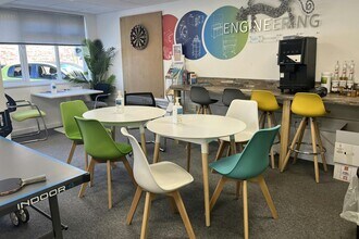 3 Mayflower Clos, Eastleigh to rent Interior Photo- Image 2 of 13