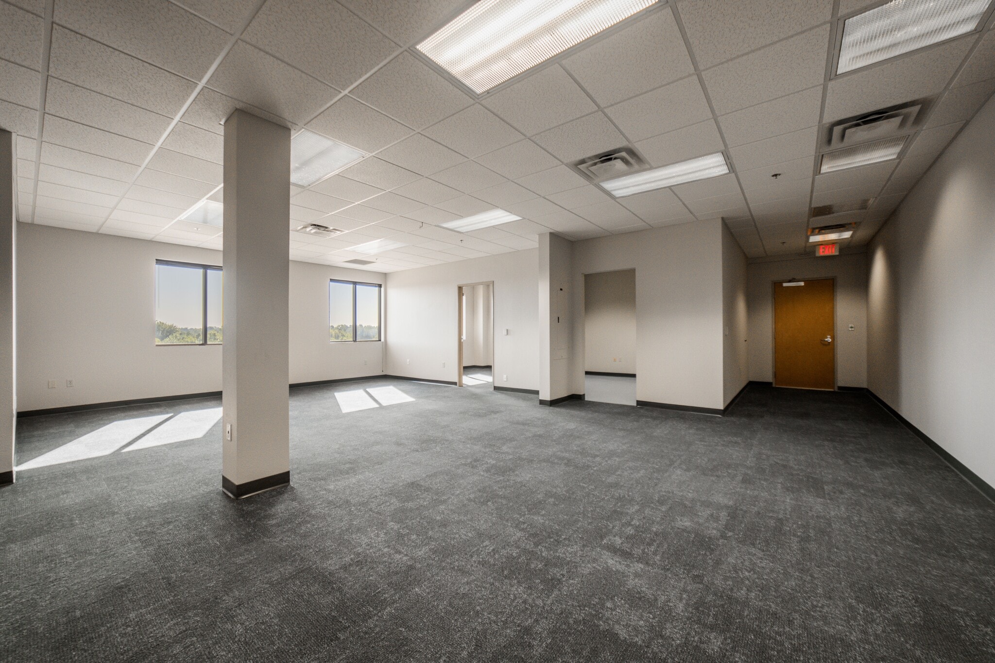 1803 Phyllis St, Bentonville, AR to rent Interior Photo- Image 1 of 6