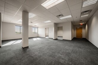 1803 Phyllis St, Bentonville, AR to rent Interior Photo- Image 1 of 6