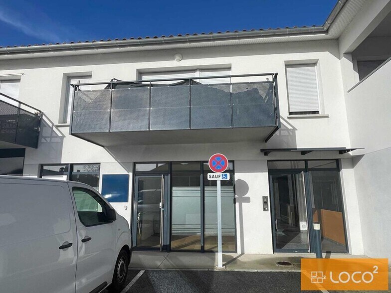 85 Avenue Des Pyrénées, L'Union for sale - Building Photo - Image 3 of 9