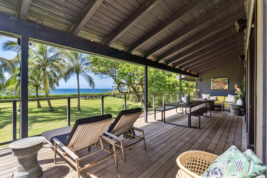 33 Hana Hwy, Paia, HI for sale - Primary Photo - Image 1 of 6