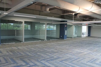 9070 S Rita Rd, Tucson, AZ to rent Interior Photo- Image 2 of 6