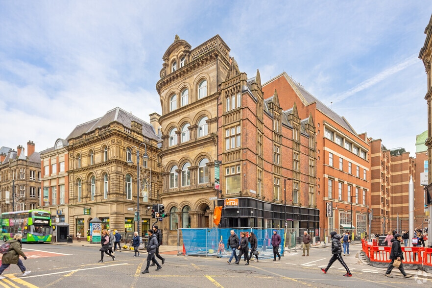 Boar Ln, Leeds to rent - Building Photo - Image 2 of 13