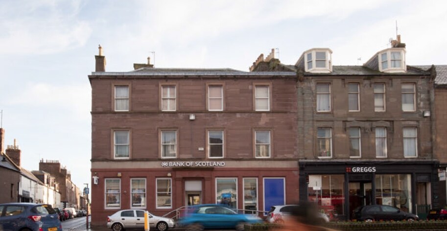 31 High St, Montrose for sale Primary Photo- Image 1 of 1